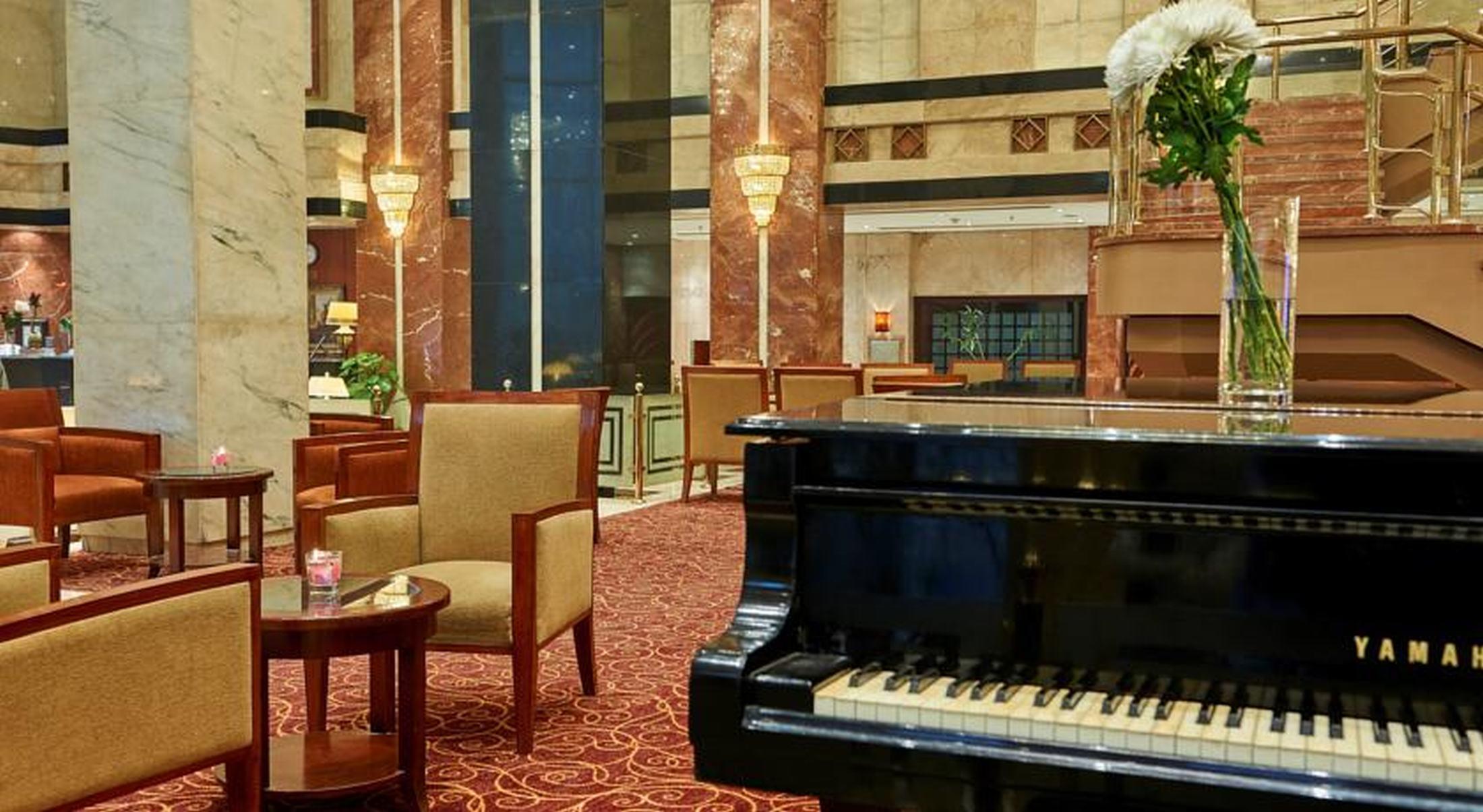 Safir Hotel Cairo Giza Ngoại thất bức ảnh The lobby