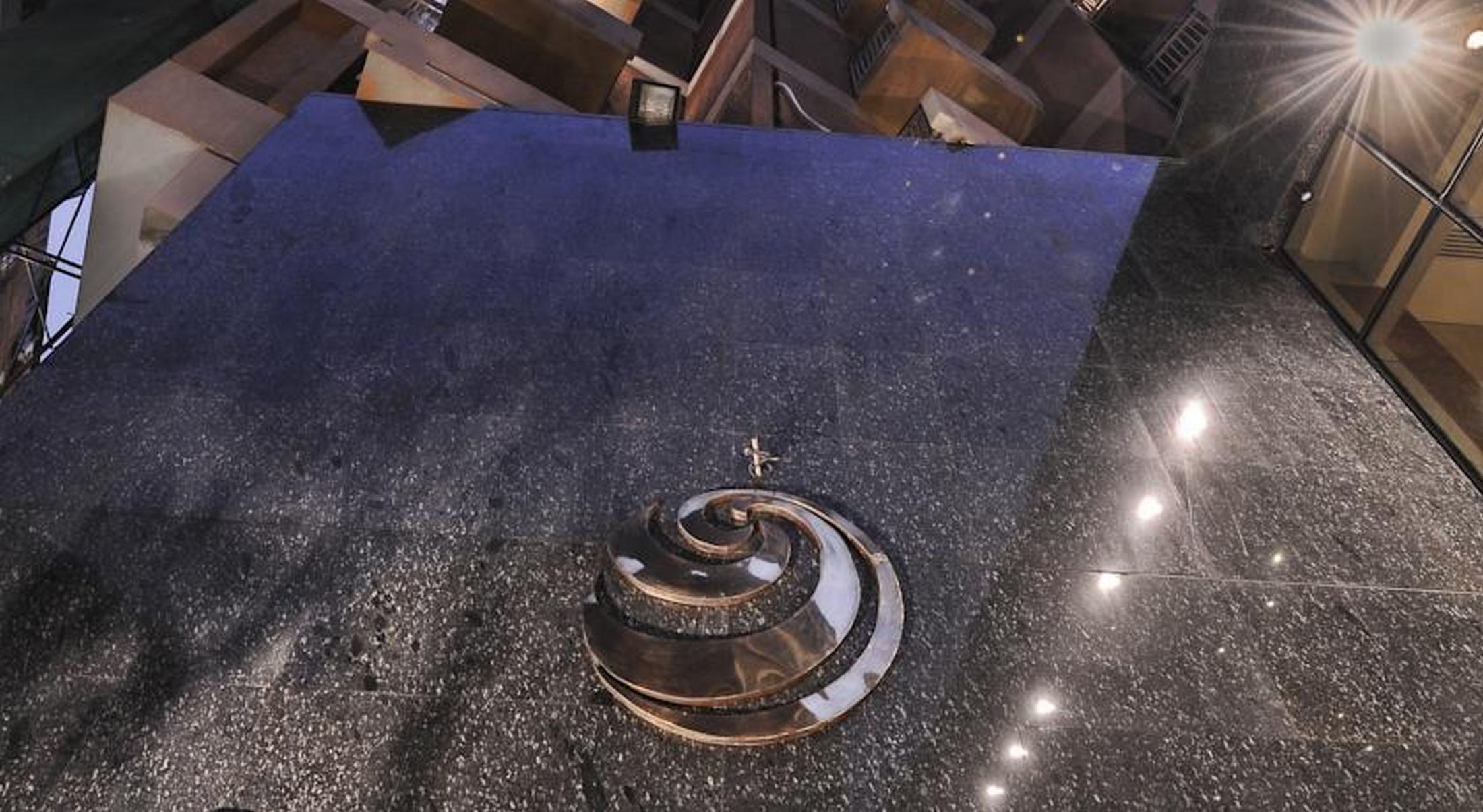 Safir Hotel Cairo Giza Ngoại thất bức ảnh The spiral staircase