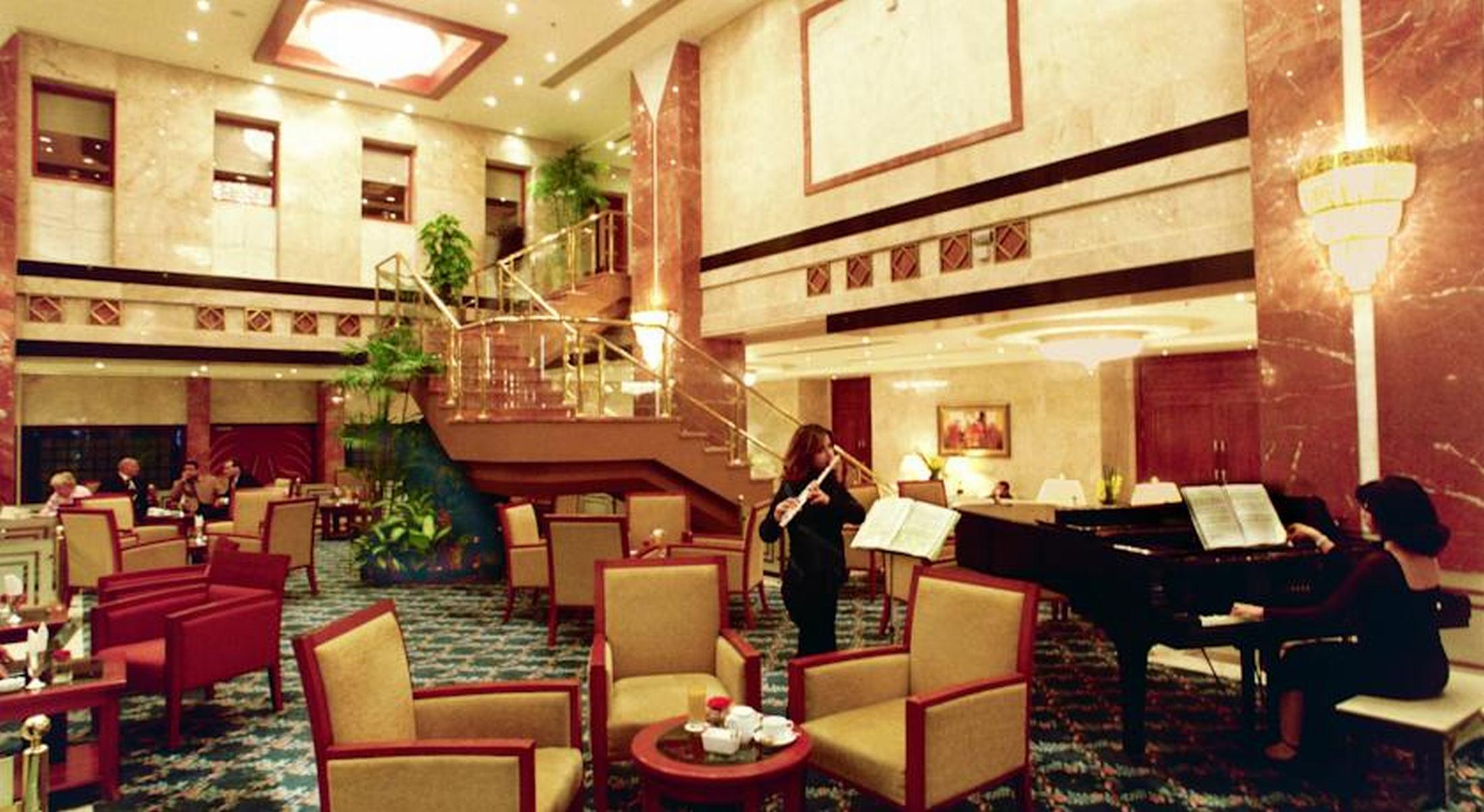 Safir Hotel Cairo Giza Ngoại thất bức ảnh Lobby